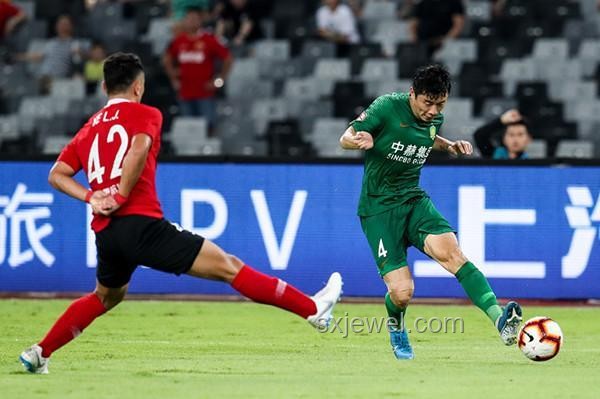 国足首发阵容揭秘